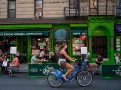 New York chính thức mở cửa lại giai đoạn 3