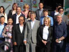 Thủ tướng Andrej Babiš thăm và gặp gỡ cộng đồng người Việt tại Cộng Hoà Séc.