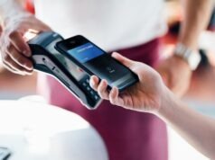 Làm thế nào Hacker có thể rút tài khoản ngân hàng của bạn bằng các ứng dụng của Apple và Samsung