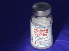 Moderna yêu cầu FDA cấp phép vaccine phiên bản mới có khả năng chống lại biến thể của Omicron