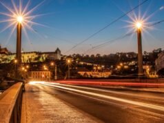 Praha thắp đèn kỷ niệm 30 năm quốc gia Czech