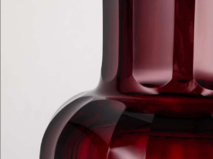 Thuỷ tinh Séc tiếp tục mở triển lãm tại Bảo tàng Mỹ thuật Việt Nam