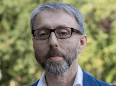 Jindřich Vobořil kết thúc vai trò điều phối viên quốc gia về chính sách phòng chống ma túy. Thủ tướng vẫn sẽ tiếp tục coi ông là cố vấn chuyên môn.