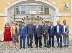 THĂM NƠI HỌC TẬP CỦA CÁC THIẾU SINH QUÂN VIỆT NAM TẠI CỘNG HÒA SÉC