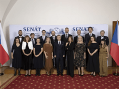 Diana Cẩm Vân Nguyễn – Nữ Đạo Diễn Gốc Việt Nhận Huân Chương Bạc Của Thượng viện Séc