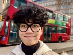 Bài viết xúc động về mẹ giúp 10X gốc Việt giành học bổng cực hiếm tại Anh