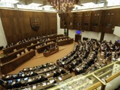 Người dân Slovakia có thể đối mặt với việc tăng thuế: Quốc hội đã thông qua gói cắt giảm thâm hụt ngân sách