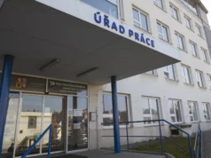 Hàng trăm nghìn người nhận trợ cấp nhà ở, nhưng nhiều người vẫn chưa biết quyền lợi của mình