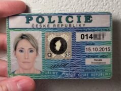 Cảnh báo lừa đảo nghiêm trọng tại Séc: Mạo danh công an, ngân hàng – lừa tiền hàng trăm triệu korun