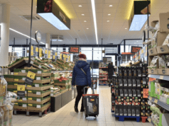 Thứ Bảy Tuần Thánh ở Ba Lan: Cửa hàng chỉ được mở đến 14h, vi phạm có thể bị phạt tới 100.000 zł