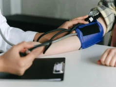 Séc sẽ thắt chặt các quy định về thu phí của bác sĩ để bảo vệ quyền lợi bệnh nhân và minh bạch dịch vụ y tế.