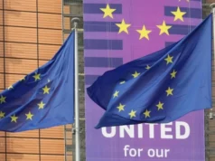 EU phản ứng trước tuyên bố áp thuế 50% của ông Trump đối với hàng hóa châu Âu