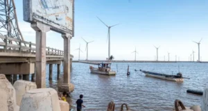 Các nhà đầu tư nước ngoài đe dọa kiện Việt Nam không thanh toán năng lượng tái tạo