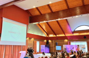 MAMAKONF 2026: Hội nghị về làm mẹ, sức khỏe và kết nối cộng đồng tại Cộng hòa Séc