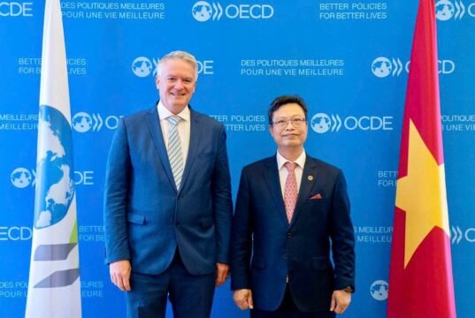 Việt Nam thúc đẩy hợp tác chiến lược với OECD trong lĩnh vực công nghệ và kinh tế