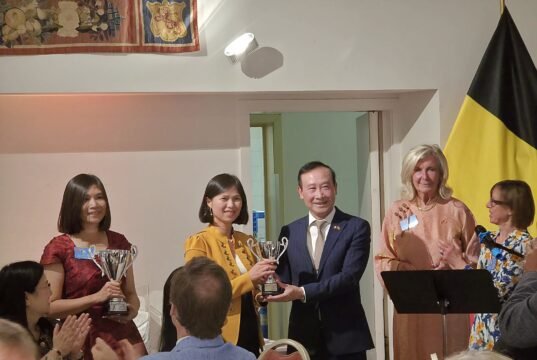 Vietnam Ambassador’s Cup 2026 quyên góp gần 13.000 euro hỗ trợ nạn nhân chất độc da cam