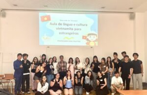 Đại sứ quán Việt Nam tại Bồ Đào Nha tham gia Lễ hội Văn hóa châu Á tại đại học Lisbon